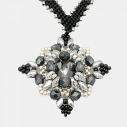 Losingo Diamond Pendant Necklace