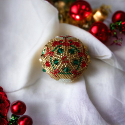 Heart Pattern Christmas Ball with Beads