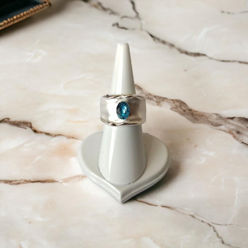 Bague réglable en rhodium argenté avec cristal autrichien 8x6 mm – Disponible en plusieurs couleurs