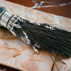 Porte-clés Bolsana noir en perles Miyuki Delica