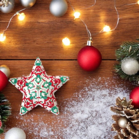 Green, Red and White 3D Star in Miyuki Delica Beads - Handmade Christmas Decoration