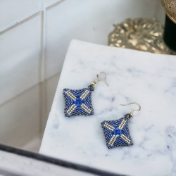 Boucles d'Oreilles Amaris – Artisanales en Perles Miyuki Delica et Toupies Swarovski