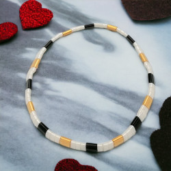 Bracelet élastique en perles japonaises teintées à la main