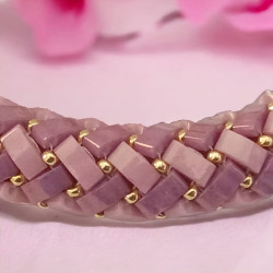 Bracelet en perles Half Tila fait main monté sur un tube en caoutchouc avec fermoir aimanté