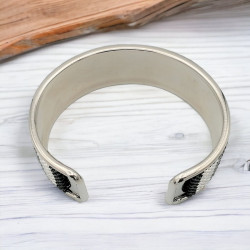 Handmade and Adjustable Wide Bracelet - Miyuki Delica Peyote Weaving