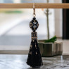 Porte-clé en bois avec perles Miyuki Delica et cristaux.