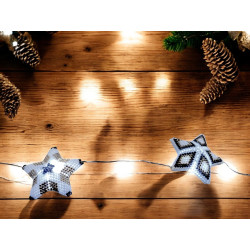 Guirlande de Noël Lumineuse avec Étoiles en Perles Miyuki – 200 cm