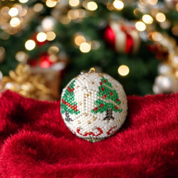 Boule de Noël en Perles Miyuki Delica - Motif Sapin et Festif - 4 cm de Diamètre | Décoration Festive