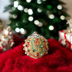 Boule de Noël en Perles Miyuki Delica de Couleurs et Toupies Argentées - 4 cm de Diamètre | Décoration Élégante de Noël