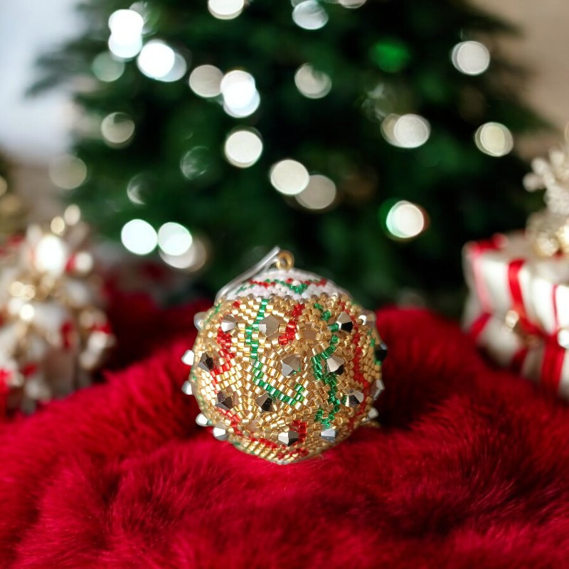 Boule de Noël en Perles Miyuki Delica de Couleurs et Toupies Argentées - 4 cm de Diamètre | Décoration Élégante de Noël